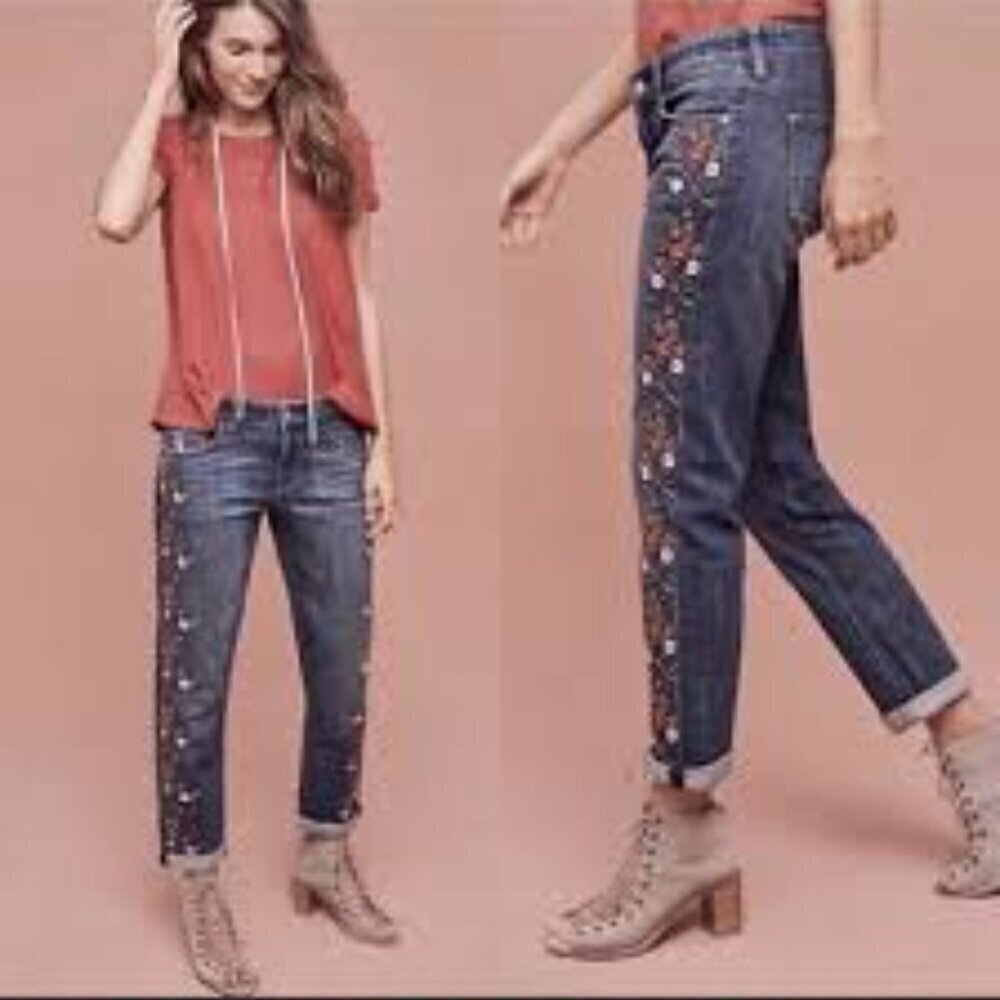Anthropologie Pilcro Hyphen Floral Embroidered Relaxed Boho High Rise 27 Jeans